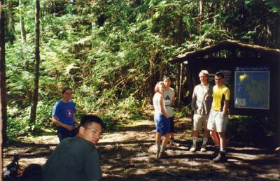 pitstop.jpg (364932 bytes)